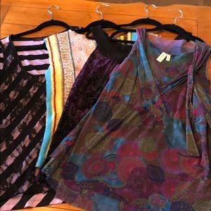 FOUR!!! Sleeveless tops sz XL